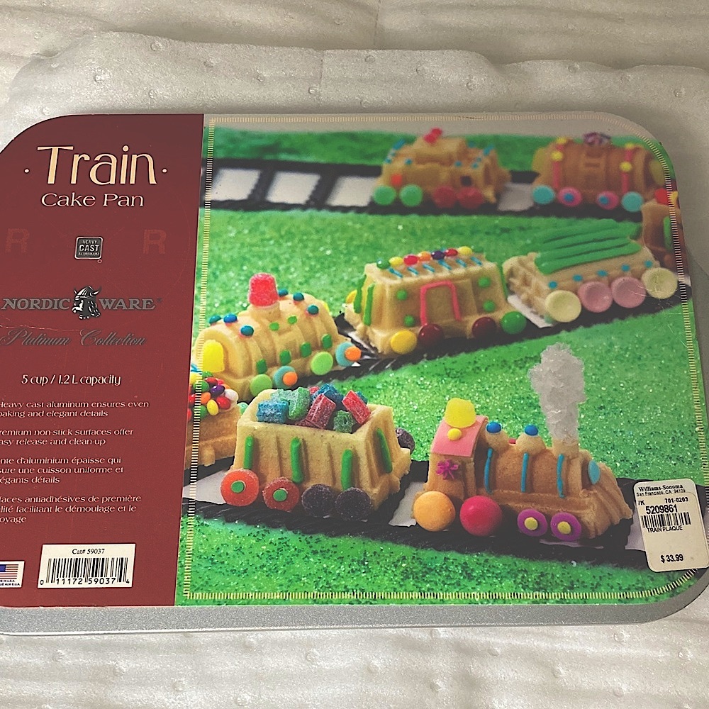 Nordic Ware Train Cake Pan Platinum Collection
